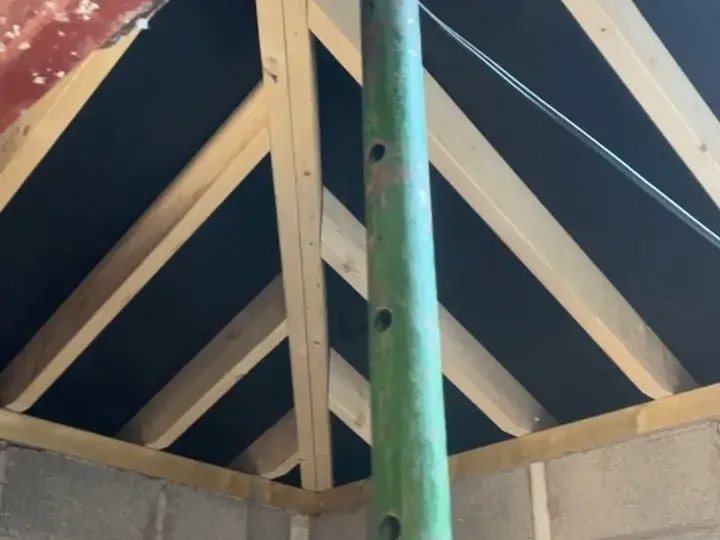 Broughton Building Company timber roof structure and exterior detailing photo 4